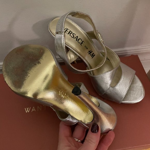 VERSACE for H&M Silver heels - Picture 2 of 3
